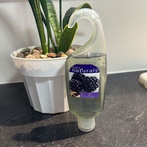 New 2007 Sealed Avon Naturals Shower Gel Body Wash BlackBerry & Vanilla USA‎